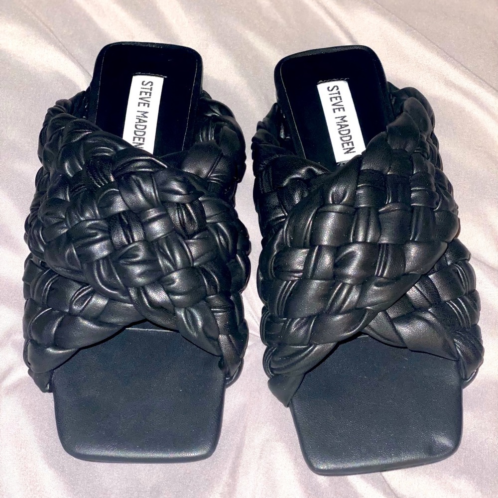 Brand new Marina slides- Steve Madden NEW*